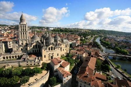 Appartement De Charme Dans Immeuble Haussmannien Périgueux Eksteriør bilde