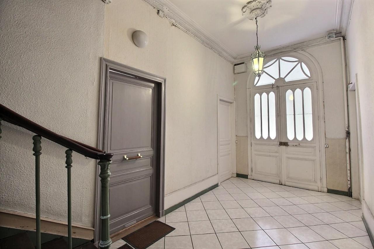 Appartement De Charme Dans Immeuble Haussmannien Périgueux Eksteriør bilde