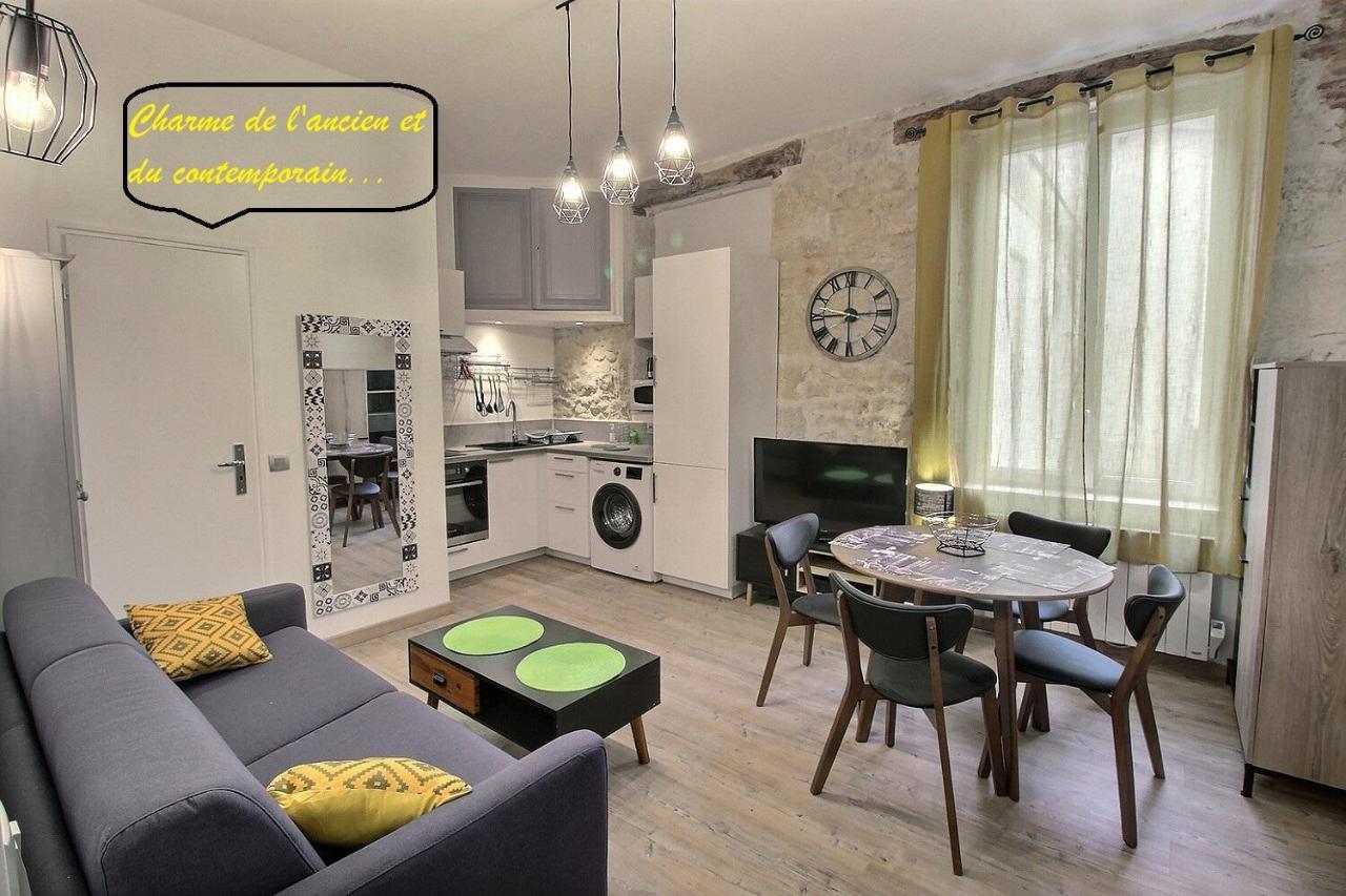 Appartement De Charme Dans Immeuble Haussmannien Périgueux Eksteriør bilde